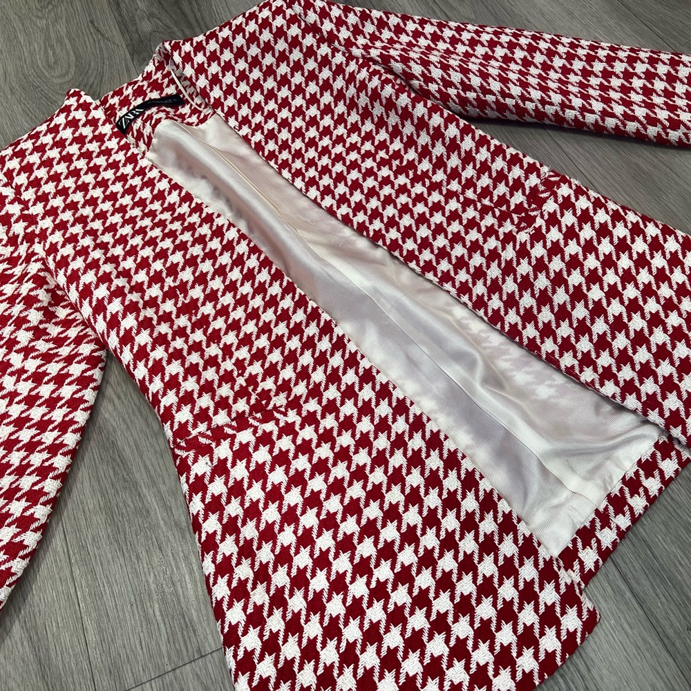 ZARA Fitted Blazer- Red Houndstooth